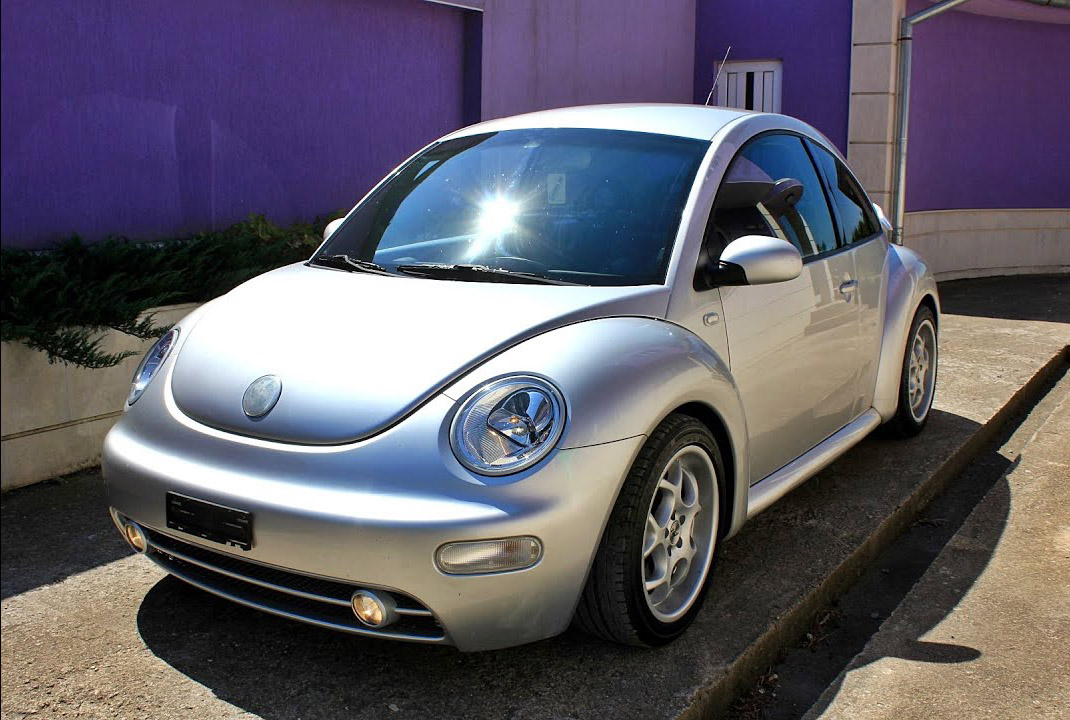 VW New Beetle 1.8 AUTOMATIK 1. HAND PDC, ALU, PRIVACY